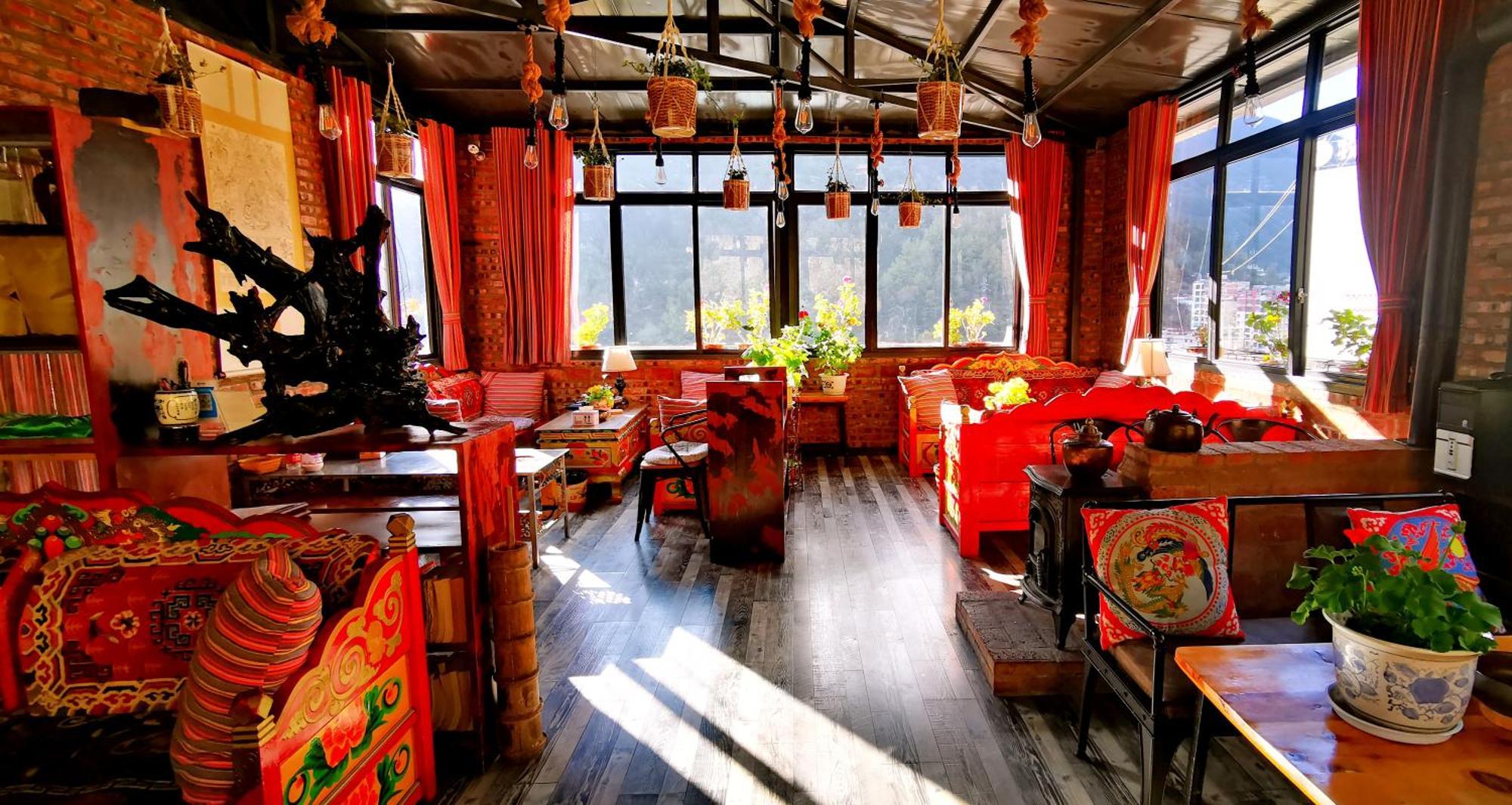 Kangding Guozhuang Nan Wu Hao Boutique Inn Exterior photo